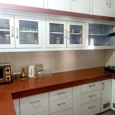 مبيت وإفطار لاكناو Garden View Residency المظهر الخارجي الصورة