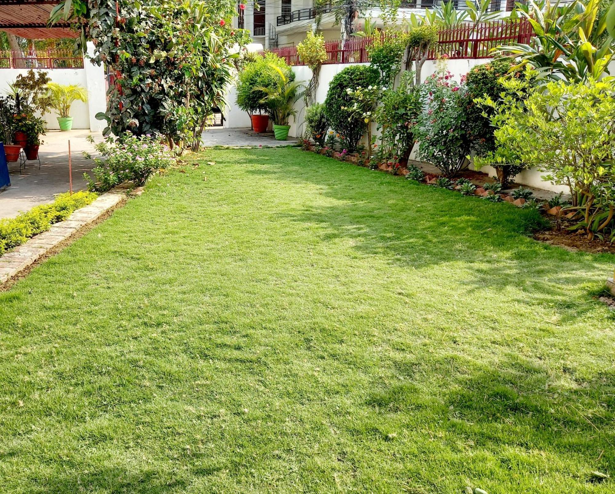 مبيت وإفطار لاكناو Garden View Residency المظهر الخارجي الصورة